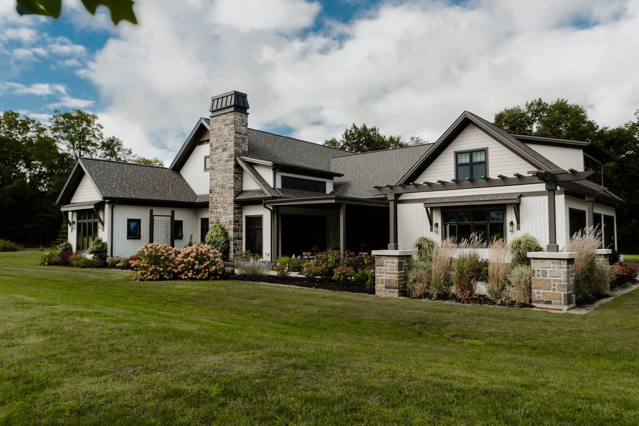 Exterior home photo